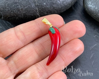 Lampworked Chilli Pepper Charm with Gold Plated Snap On Bail, Handmade Murano Glass Chilli Pepper Pendant, 1pc