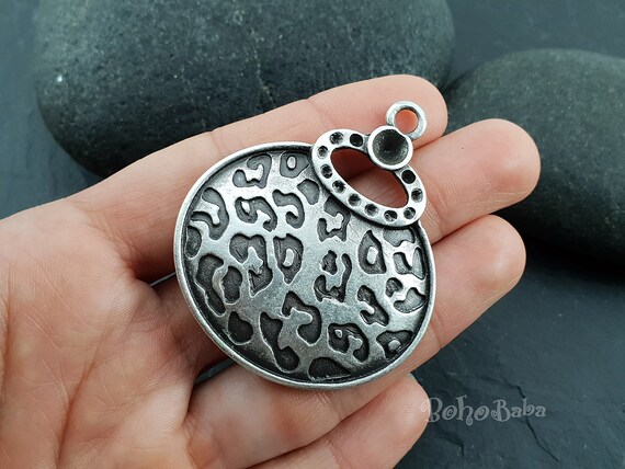 1 Pc, Large Oval Pendant, Silver Plated Boho Jewelry, Silver 
