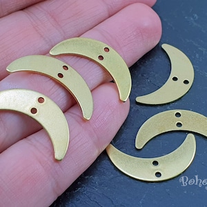 Brass Crescent Charm, Crescent Connector, Mini Moon Charm, Crescent Pendant, Raw Brass Findings, Crescent Moon Charm, Moon Pendant, 12 Pc