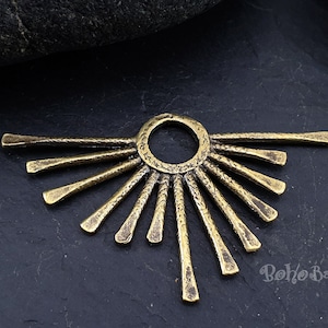 Large Bronze Sun Charm, Sun Ray Charm, Earring Charms, Bronze Jewelry, Sun Pendant, Spike, Tribal Jewelry, Earring Blanks, Sun Earrings, 1Pc