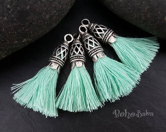 Mint Mini Baumwolle Quasten, Quaste Schmuck, Mini Boho Quaste, Quaste Armband, Antik Silber überzogen, Mini Quaste, Ohrring Quaste