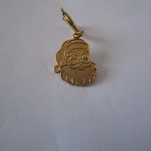 Vintage Gold Tone Christmas Santa Claus Charm Bracelet Charm