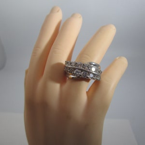 Vtg Costume Fancy High Fashion Silver Tone & Rhinestone Ring