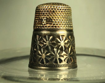 THIMBLE - Sterling Silver - Antique Made in GERMANY - Snow Flake Design - WOW!