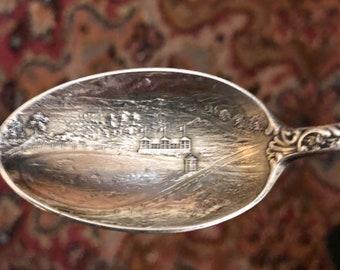 Indépendance des années 1890, IOWA Rush Park Race Track Souvenir Sterling Spoon - WOW!