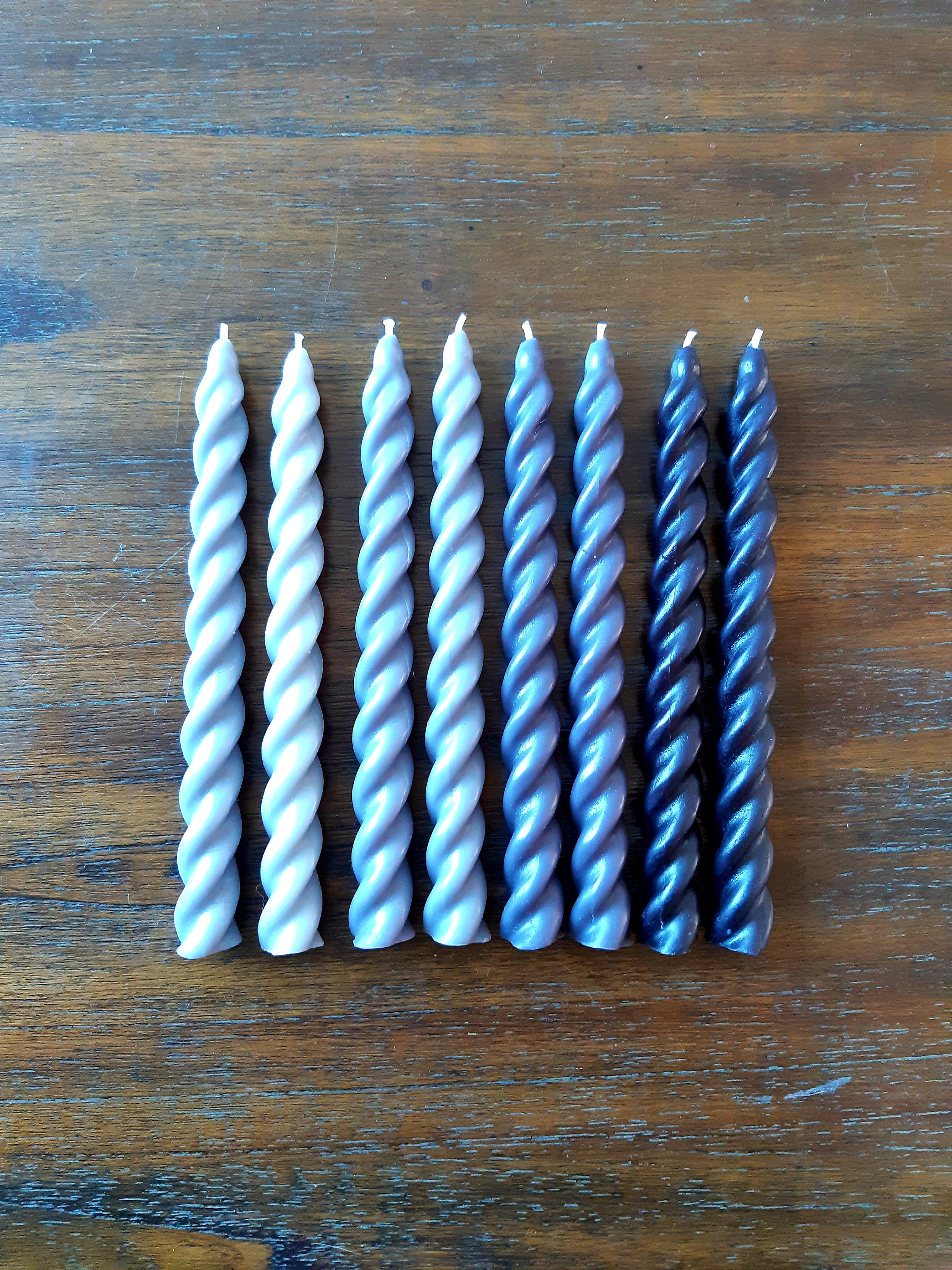 Chandelles Cire d'abeille Sans Coulures - Couleurs Gris Anthracite 5 Heures Chandelles Spirales Par