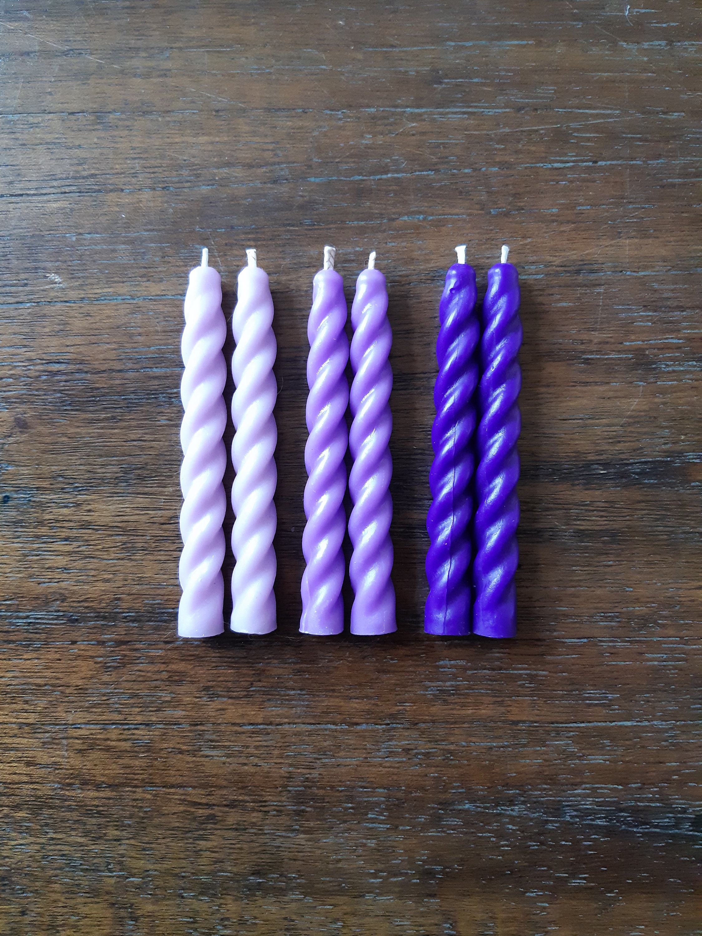 Petites Bougies Lilas Violet Naturelles Sans Coulures - Cire d'abeille Spirales Par Secretmelusine 9