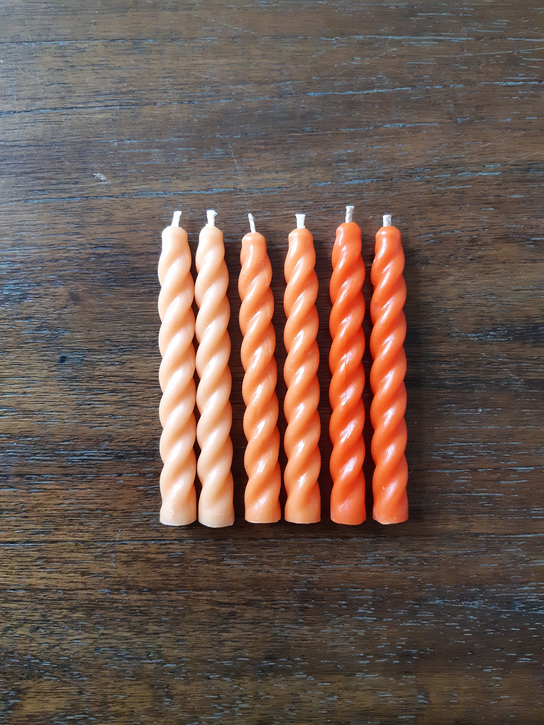 Petites Bougies Cire d'abeille Sans Coulures - Corail Saumon Orange Spirales Naturelles Par Secretme