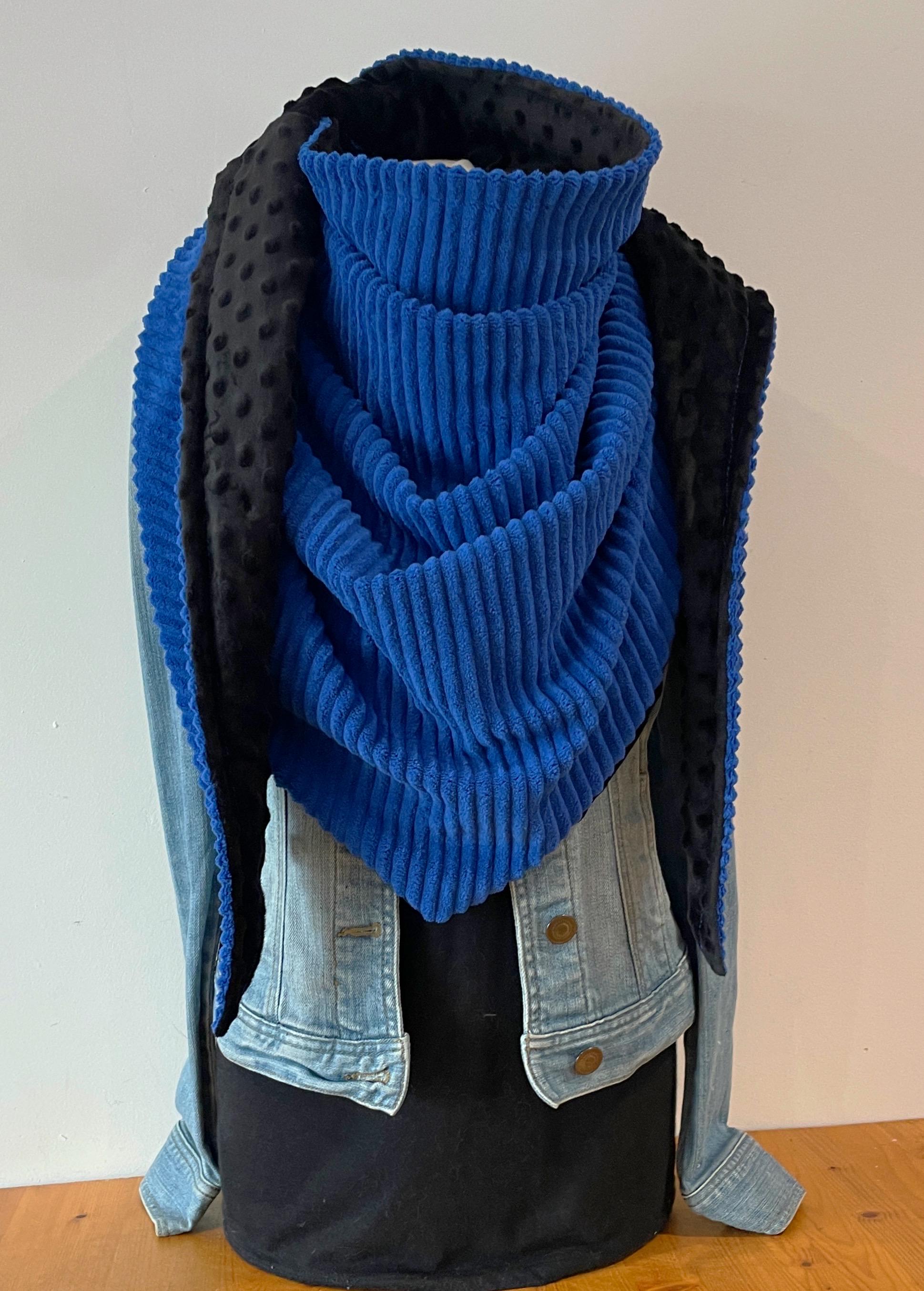 Sciarpa blu elettrico Italia