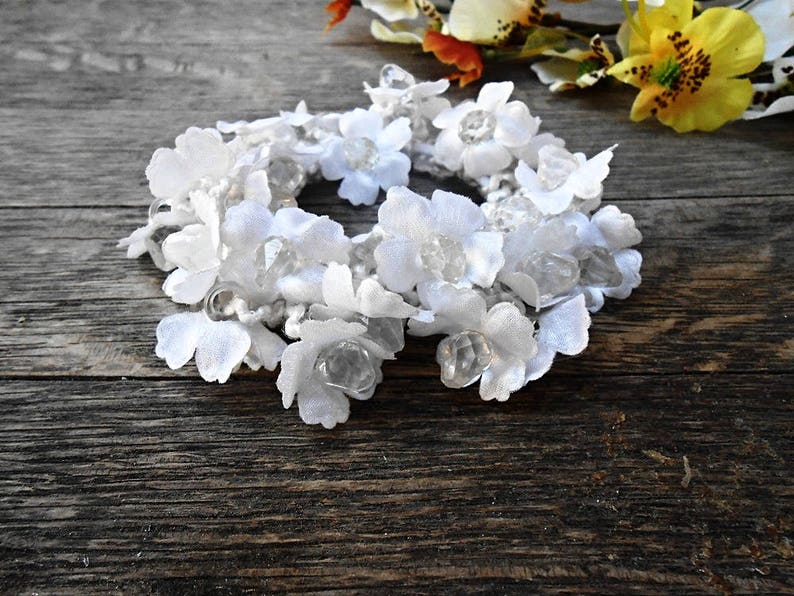 Hair Scrunchie Flower Snow White Cotton Ponytail Holder Floral Blossom Embroidery Crochet Elastic Wrap Hair Ties Glass Pearl Women Girl image 3