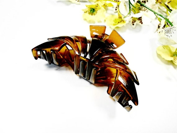 Jaw Claw Hair Clip Brown Tortoise Shell Barrette Bun Holder  display picture 1