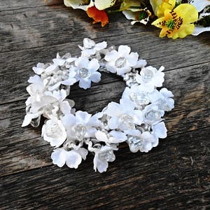 Hair Scrunchie Flower Snow White Cotton Ponytail Holder Floral Blossom Embroidery Crochet Elastic Wrap Hair Ties Glass Pearl Women Girl image 2