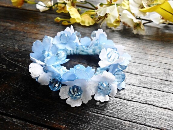 Upcycled hair tie. New. Blue and white. Romantic Vintage Scrunchie – Blue Striped Cotton With Red  main image 3