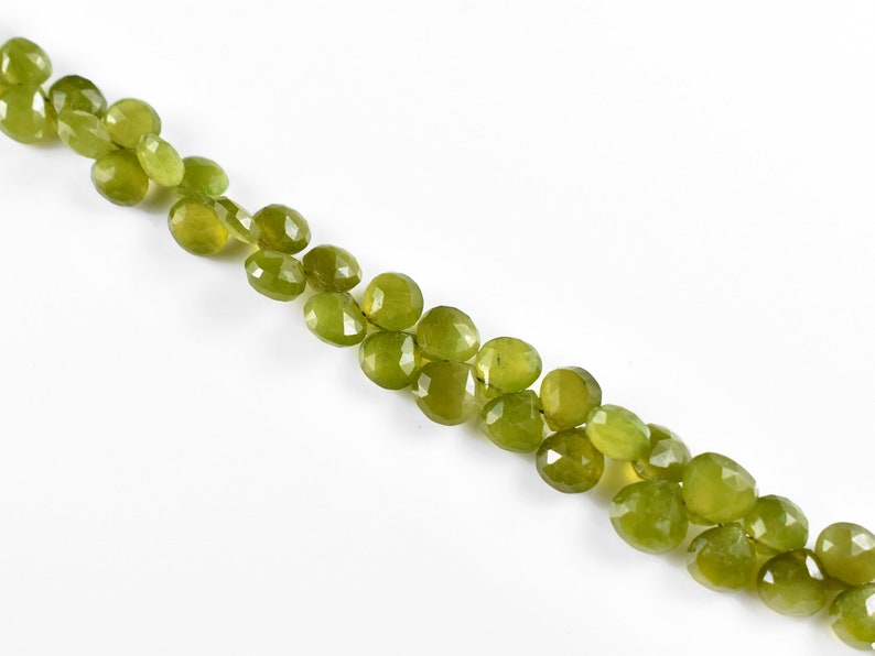RGP36-04 Natural Vesuvianite Gemstone Vesuvianite Faceted Heart Beads Vasonite Faceted Heart Shape 13 Inch Strand 5x5-7x7 MM
