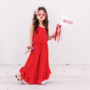 XOXO Valentines Day Pennant Flag