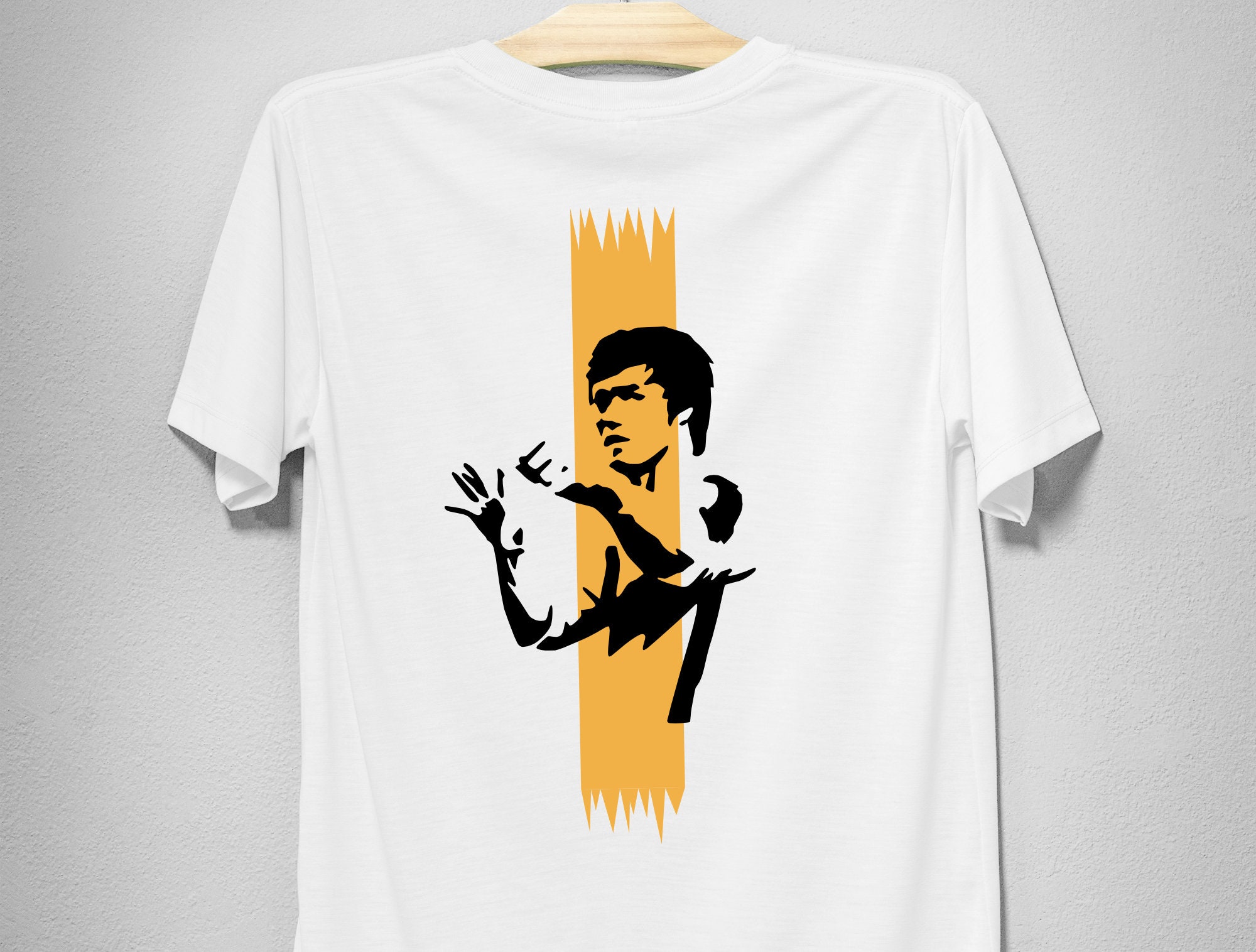 Bruce Lee Cream and Brown Unisex T-Shirt with Signature Kleding Herenkleding Overhemden & T-shirts Overhemden Size Small 