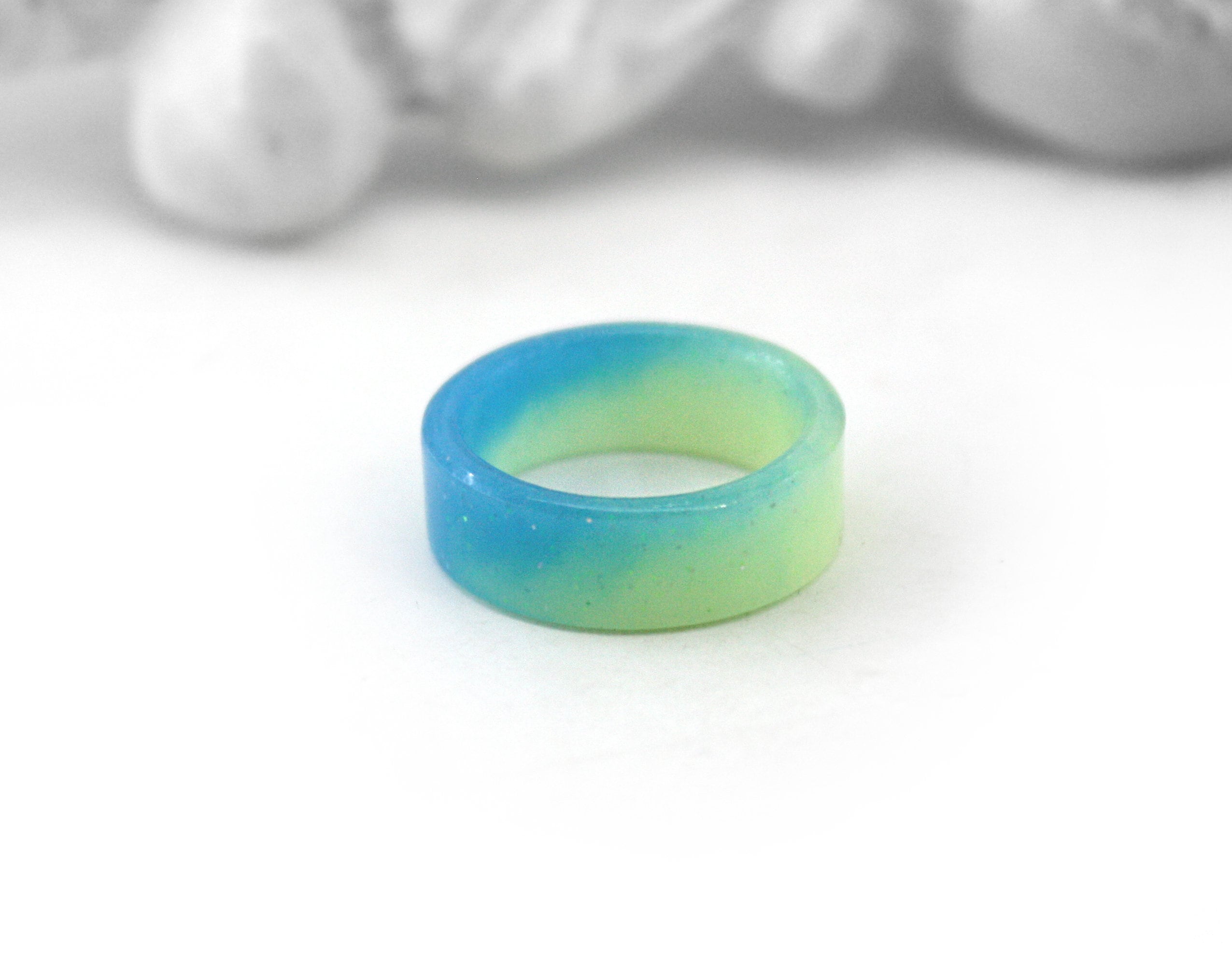 6 Glow in the Dark Ring Green Resin Ring Glowing Ring Glow Etsy