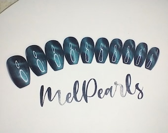 Cat eye press on nails