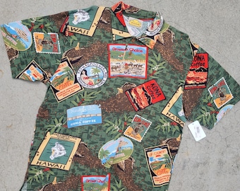 NWT Reyn Spooner coffee Hawaiian knit polo shirt, size small, fits bigger