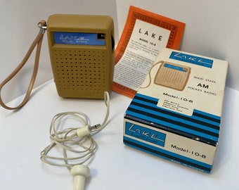 Vintage Lake Electronics Solid State AM Pocket Radio in Box Model# 10-8