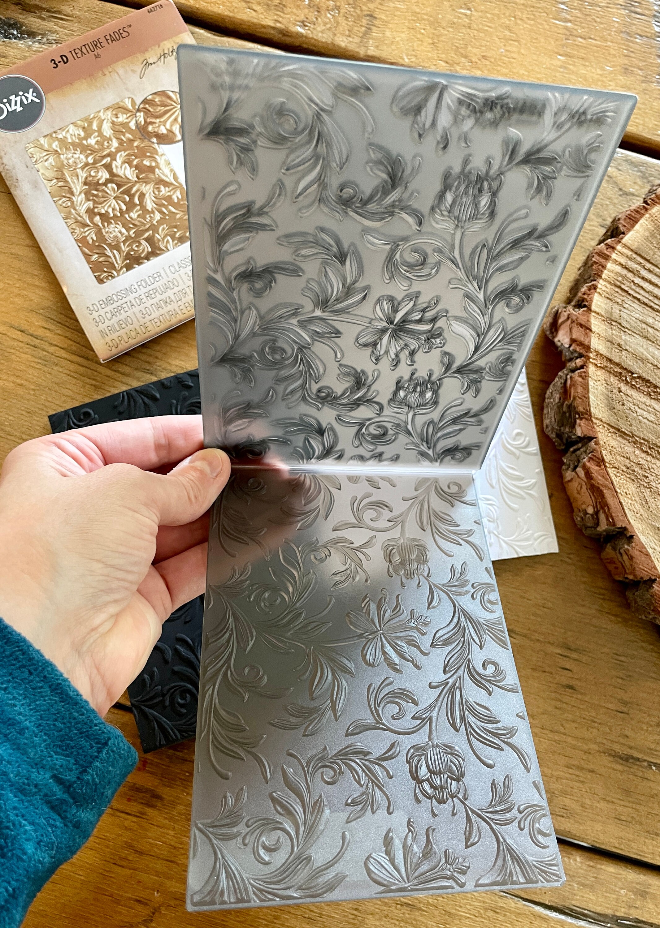 Tim Holtz Botanical 3D Texture Fades A6 Embossing Folder | Etsy