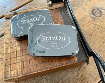 Stazon Black Solvent Ink Pad for Nonporous Surfaces