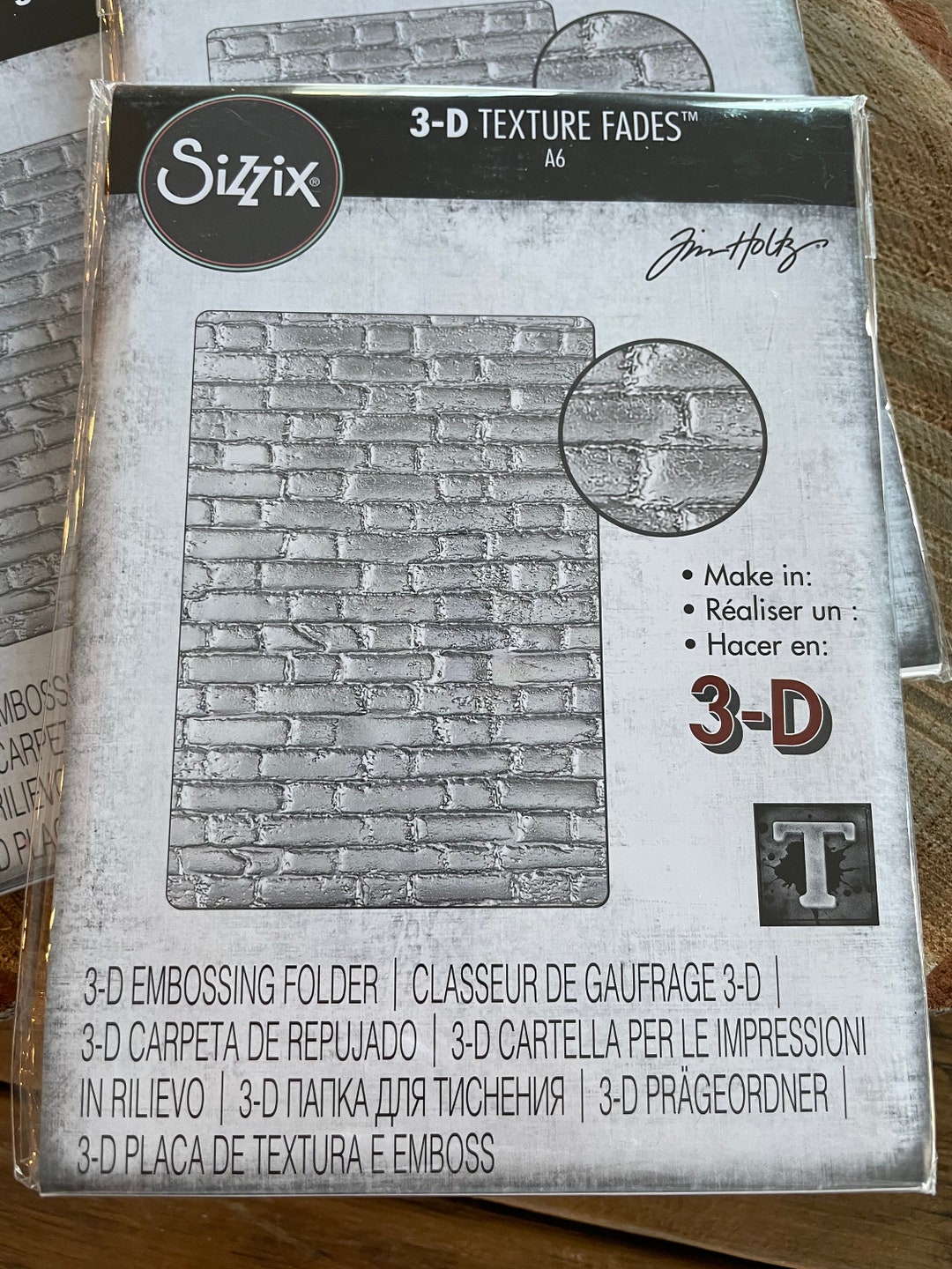 Sizzix - Embossing Folder - 3D Texture Fades by Tim Holtz / Brickwork