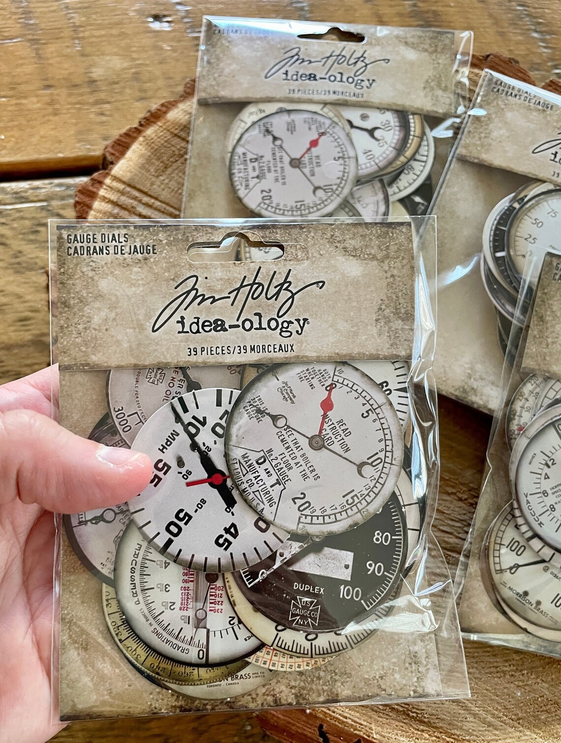 Tim Holtz Idea-ology Gauge Dials 39pcs