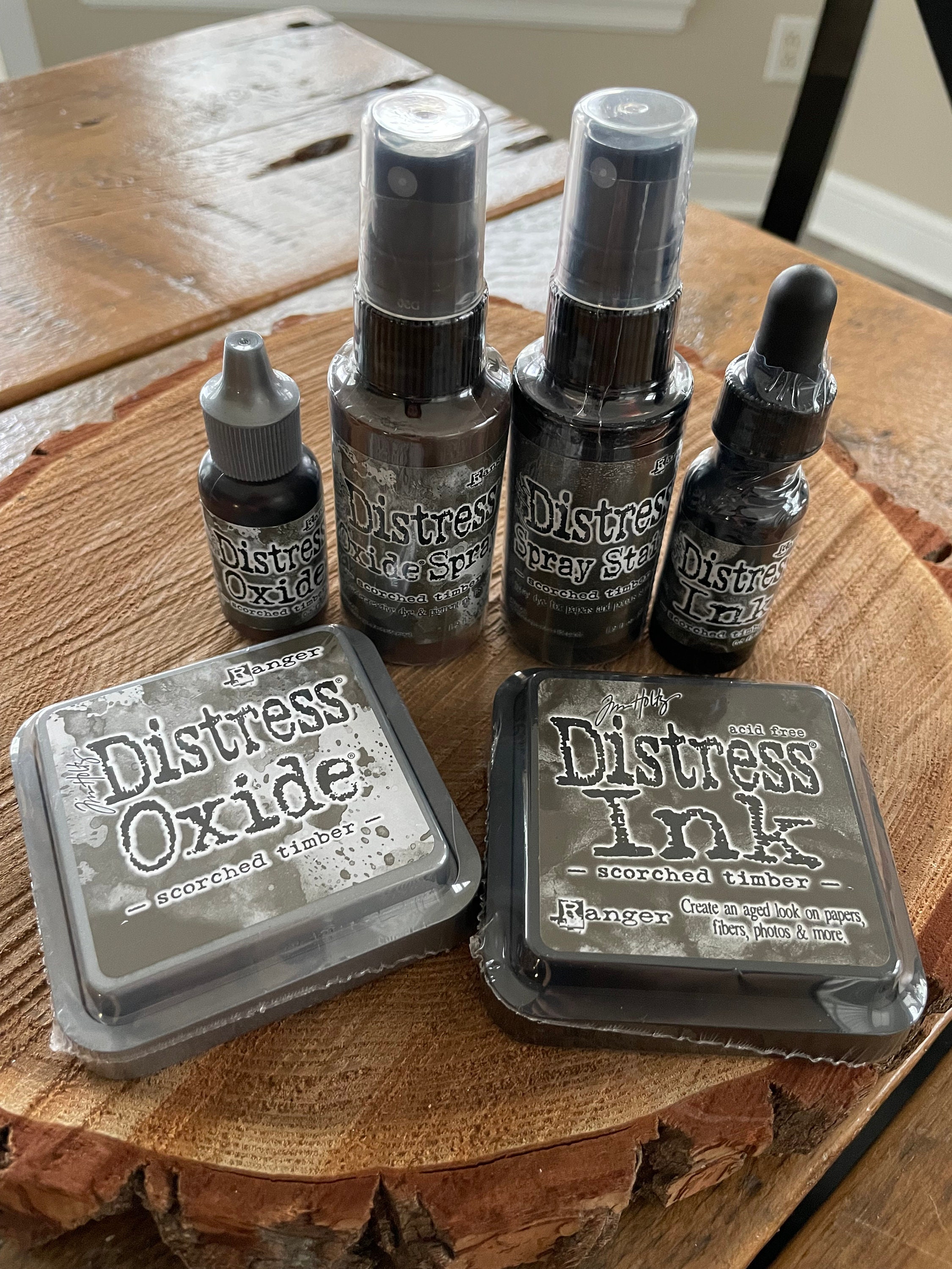 Teinture en spray Ranger Distress 57 ml - Bois brûlé TSS83498 Tim Holtz (01-24