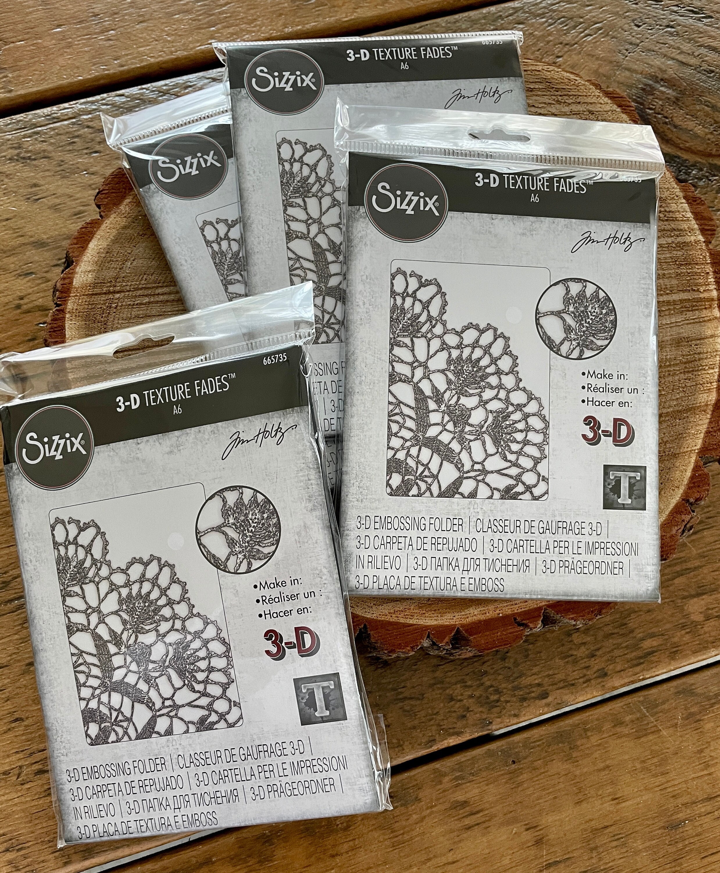 Doily Sizzix 3D Texture Fades Embossing Folder by Tim Holtz 