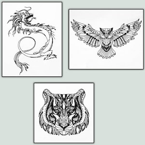 Può includere: Tre disegni in bianco e nero di animali: un drago, un gufo e una tigre. Gli animali sono stilizzati e dettagliati, con motivi e disegni intricati.