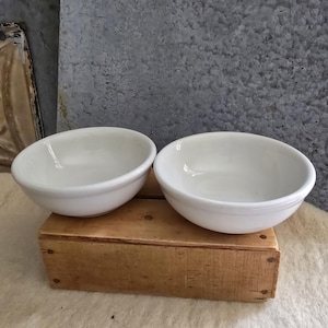 Buffalo Pottery Bowls  / Buffalo China / Vintage Ironstone / Church Dishes / Farmhouse / Vintage Restaurant  / Ironstone / Cottage / White