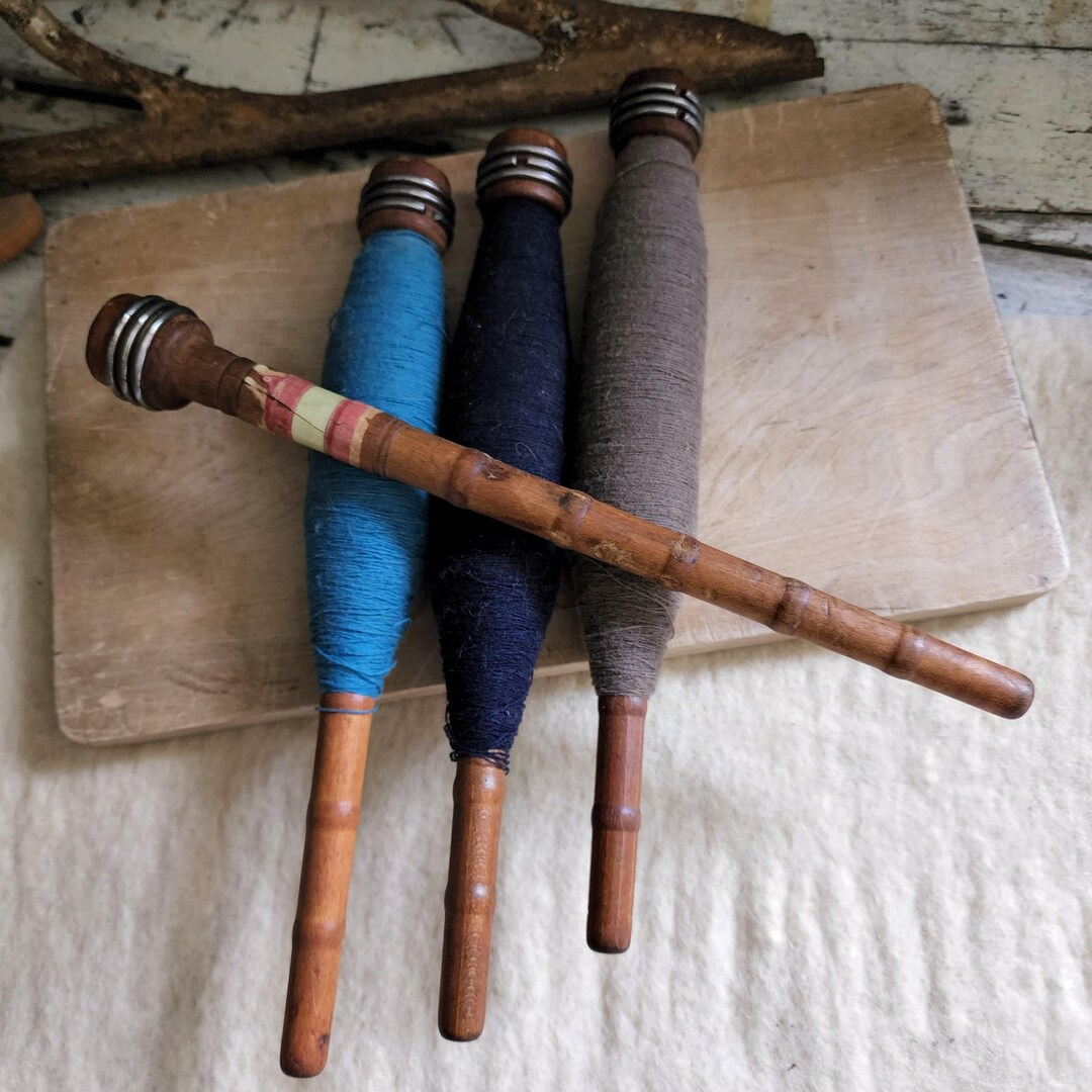 Vintage Wooden Spools / Vintage Industrial / Farmhouse / Cabin ...