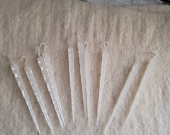 Vintage Christmas \ Free Shipping / Vintage Icicles / Vintage Christmas Tree / Vintage Ornaments / Vintage Christmas / Vintage Ornaments
