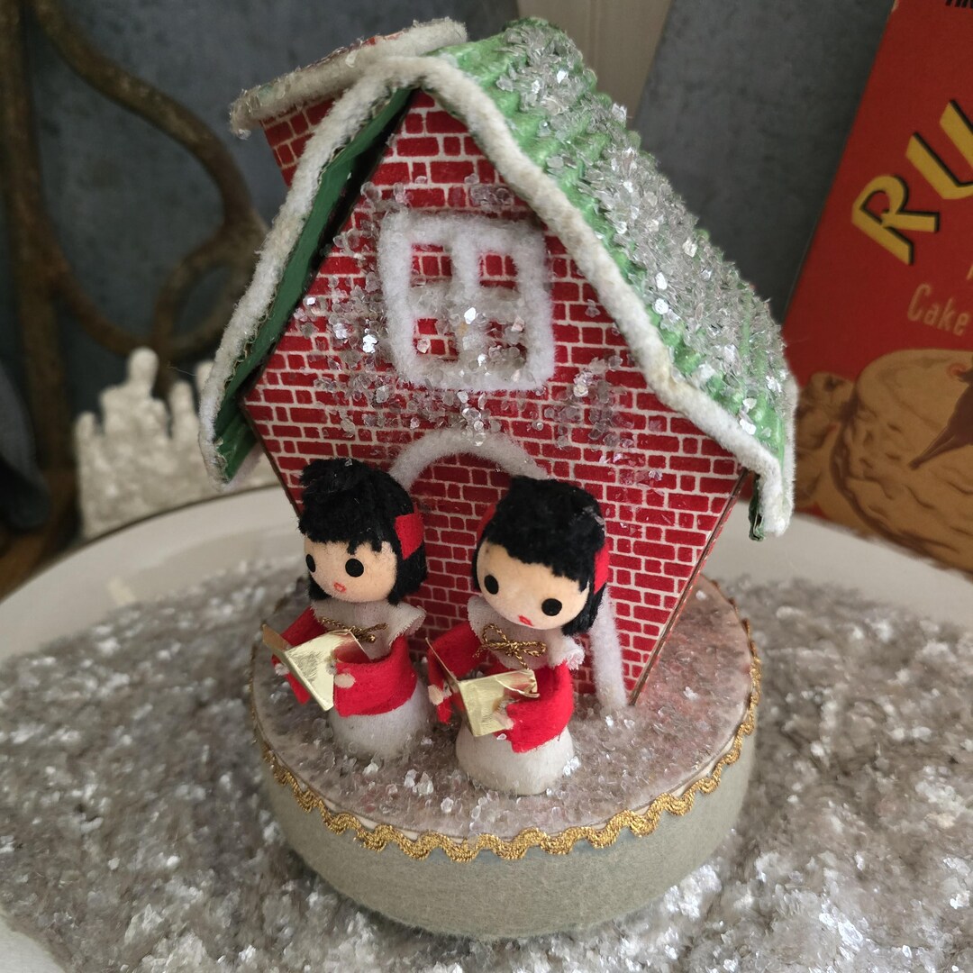 Vintage Christmas Music Box / Silent Night Music / Vintage Music Box