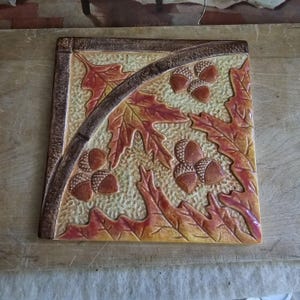 Autumn / Acorns / Oaks / Autumn Decor / Fall Decor / Vintage Tile / Vintage Autumn / Farmhouse / Cottage / Rustic / Mid Century Modern /
