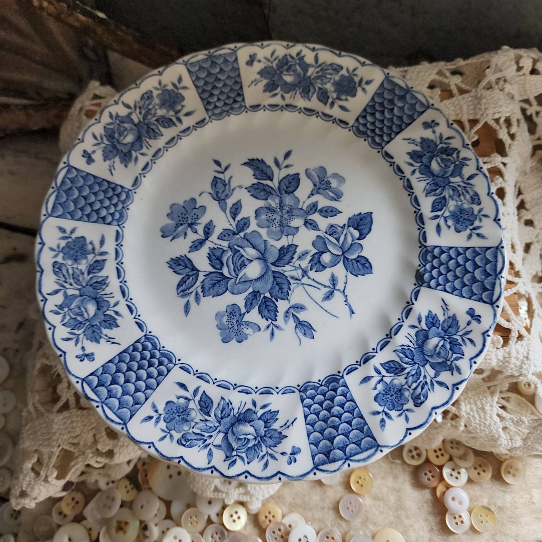 Vintage Myott / Staffordshire / Vintage English Dishes / Melody / Hand