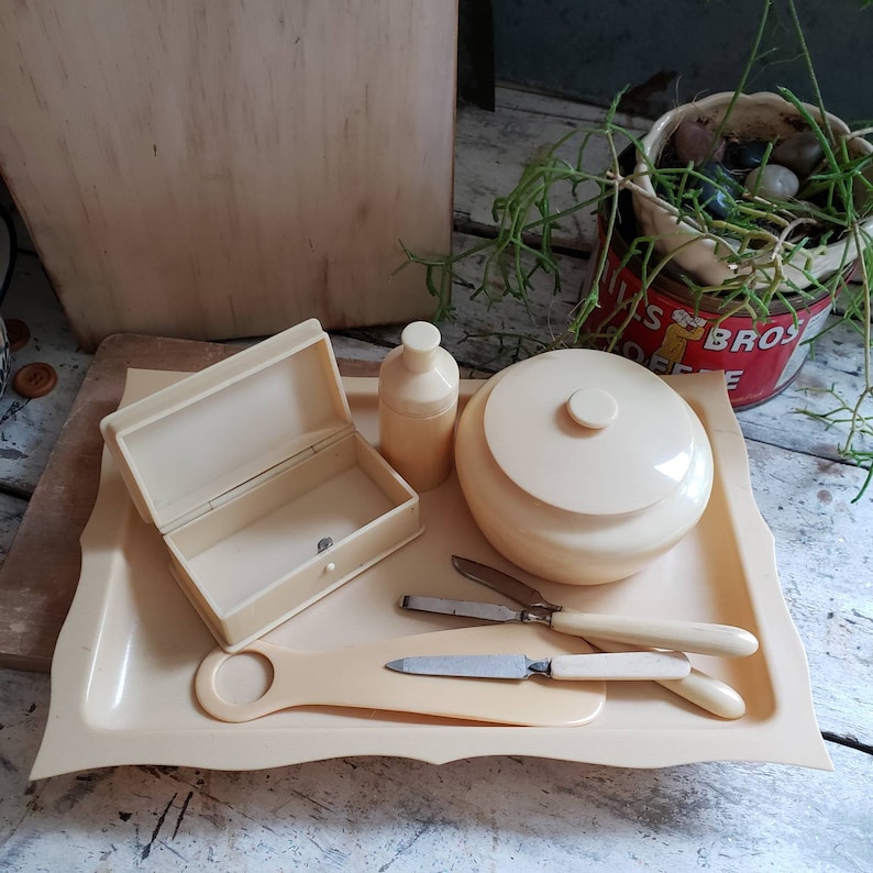 Vintage Celluloid Vanity Set / Celluloid / Vintage Fashion / - Etsy