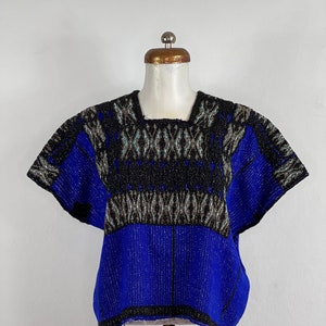 Vintage huipil, Mexican embroidered blouse, Vintage Mexican Huipil,  Embroidered Mexican Huipil, Mexican Embroidered Huipil, woven blouse