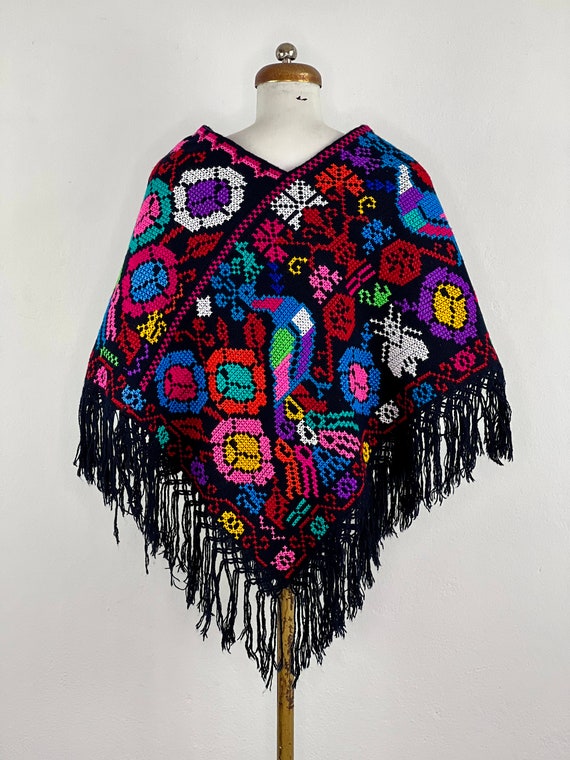 Hand Woven Mexican poncho,  woven poncho with emb… - image 8