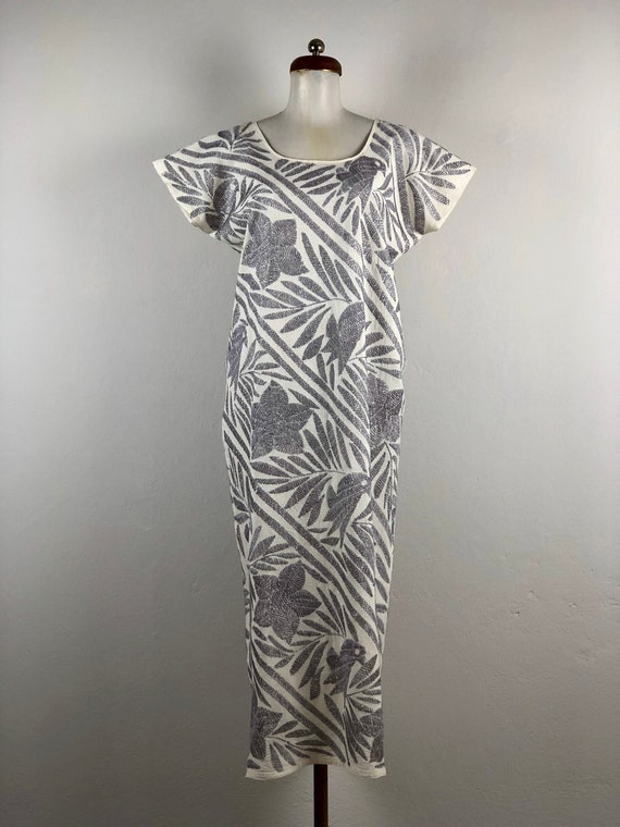 Mexican embroidered dress, hand embroidered Mexica