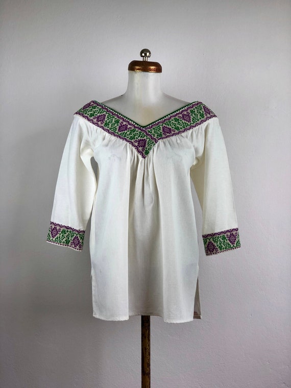 Embroidered mexican blouse, mexican blouse with ha