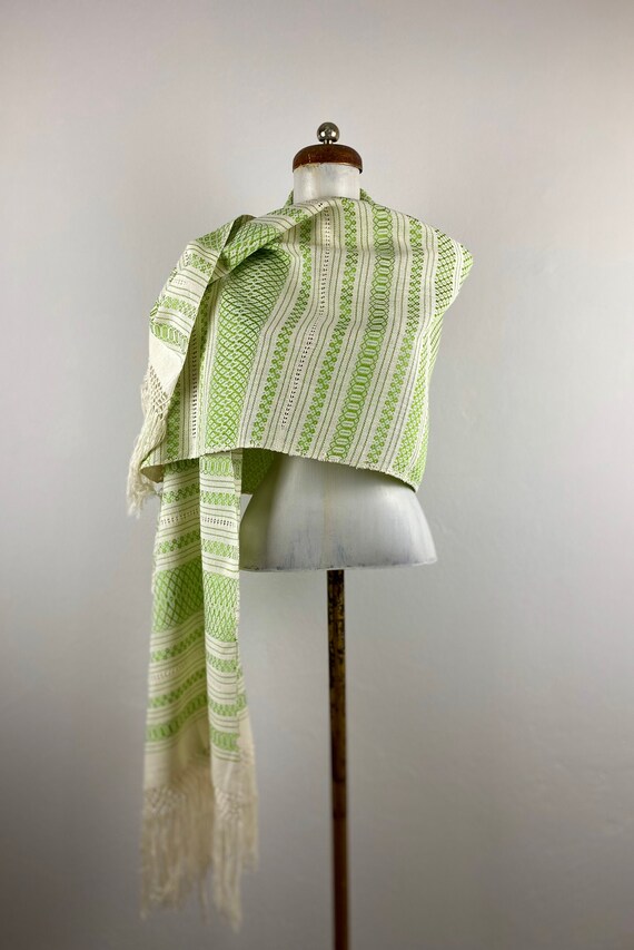 Woven rebozo, woven mexican, green rebozo, mexican
