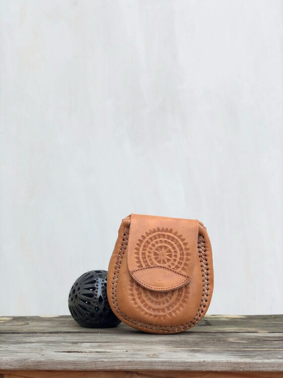Mexican leather crossbody bag, mexican leather, me