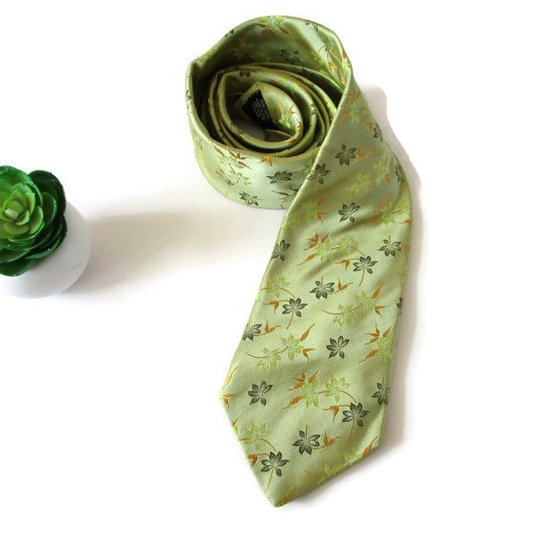 90s Vintage HUGO BOSS Light Green Pure 100% Silk Necktie Floral Pattern Silk Ties Made in Italy Men's Accessories