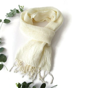 Bufanda de lino natural Gudrun Sjoden, chal de lino blanco crema, bufanda de lino para mujer, accesorios de primavera y verano, chal de boda