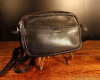 Y2K Vintage A + more Leather Cross Body Bag Shoulder Bag Leather Women's Black Purse Handbag Everyday Purse Bag