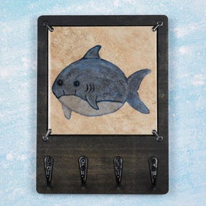 Goofy Great White Shark Wooden Key Rack Holder for Wall with Ceramic Art Tiles, Hallway Foyer Entryway Organizer, Solid Wood with 4 Hooks