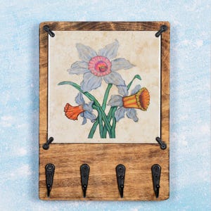 Three Daffodils Wooden Key Rack Holder for Wall with Ceramic Art, Foyer Entryway Hallway Organizer, Solid Wood with 4 Hooks
