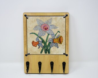 Three Daffodils Wooden Key Rack for Wall with Changeable Ceramic Art, Entryway Organizer, Solid Wood Rack with Hooks, Key Holder